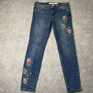 Ashley Mason Floral Embroidered‎ Women's Jeans Size 3 Medium Wash Stretch Demin